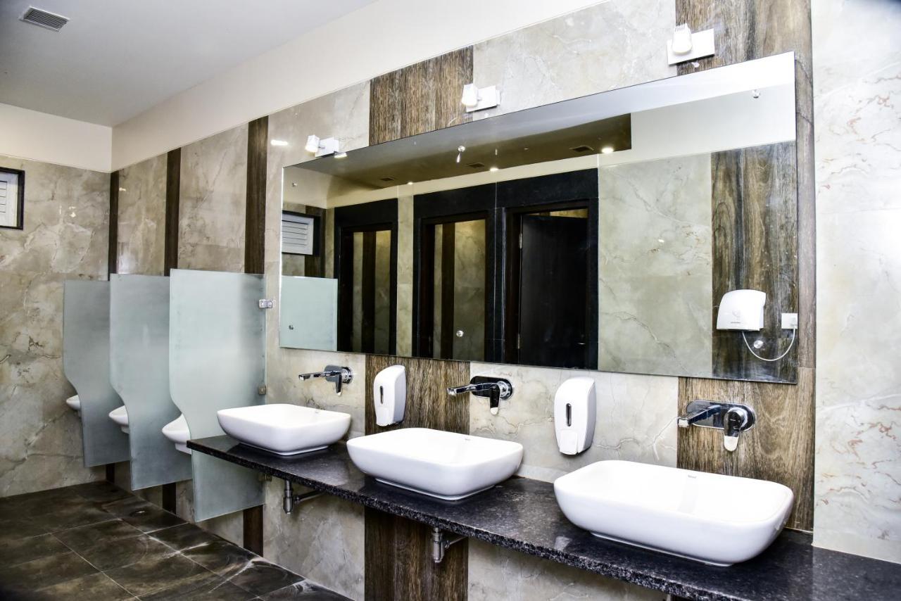 Hotel Platinum Shravasti Katra  Dış mekan fotoğraf