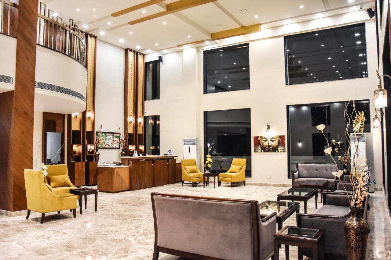 Hotel Platinum Shravasti Katra  Dış mekan fotoğraf