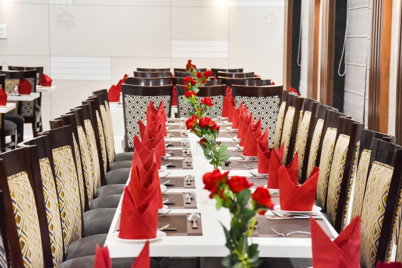 Hotel Platinum Shravasti Katra  Dış mekan fotoğraf