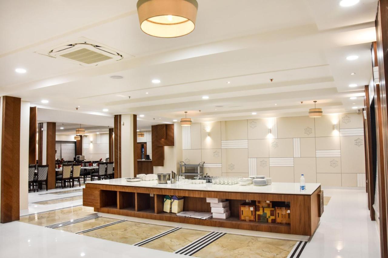 Hotel Platinum Shravasti Katra  Dış mekan fotoğraf