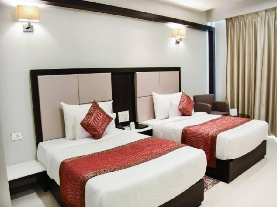 Hotel Platinum Shravasti Katra  Dış mekan fotoğraf