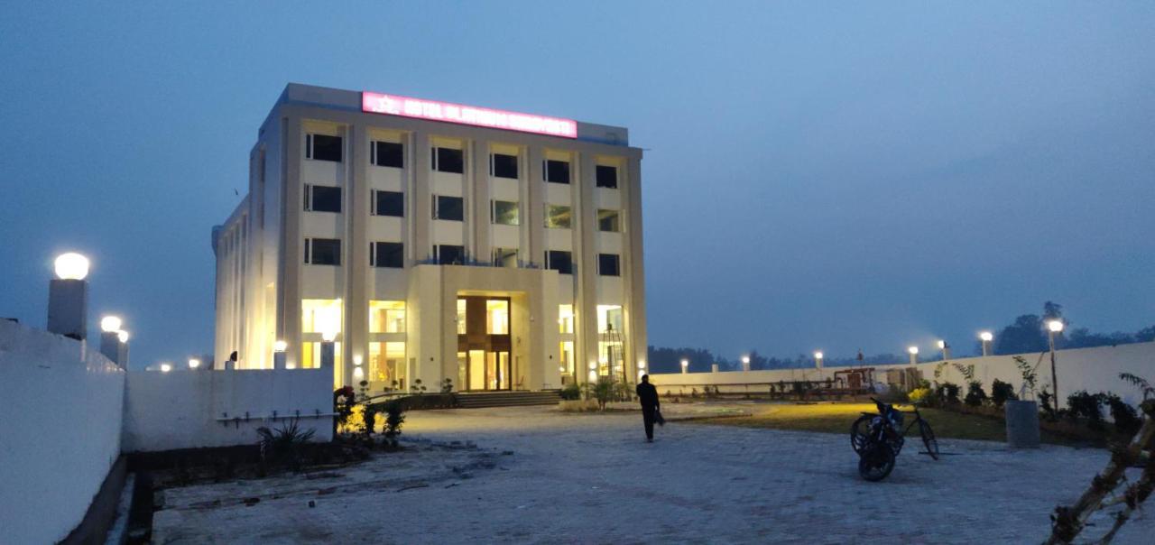 Hotel Platinum Shravasti Katra  Dış mekan fotoğraf