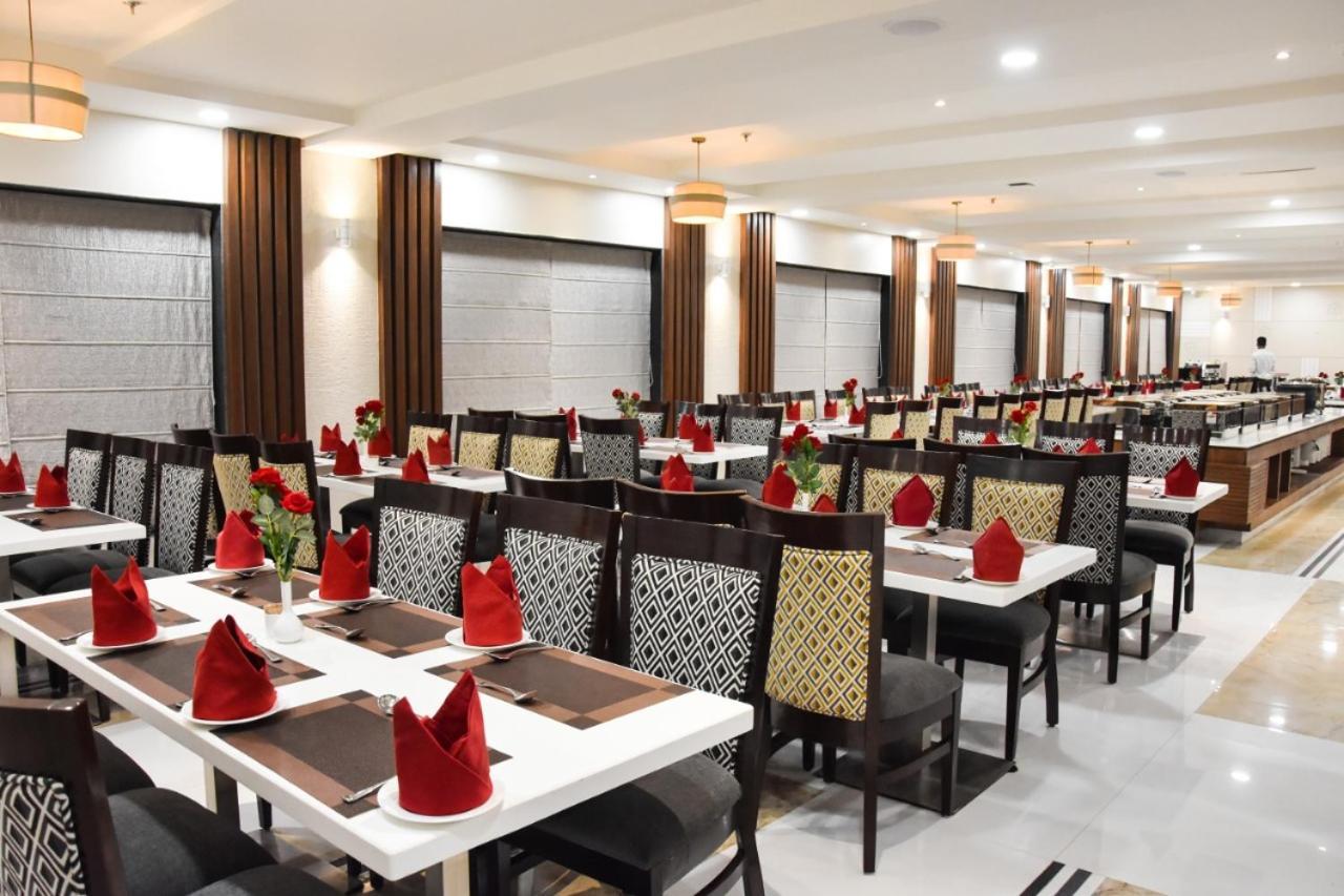 Hotel Platinum Shravasti Katra  Dış mekan fotoğraf