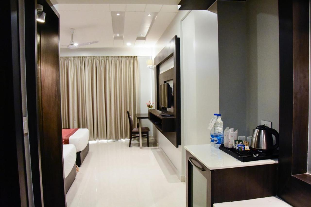 Hotel Platinum Shravasti Katra  Dış mekan fotoğraf